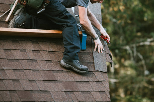 Best Flat Roof Repair Services  in Lawton, IA